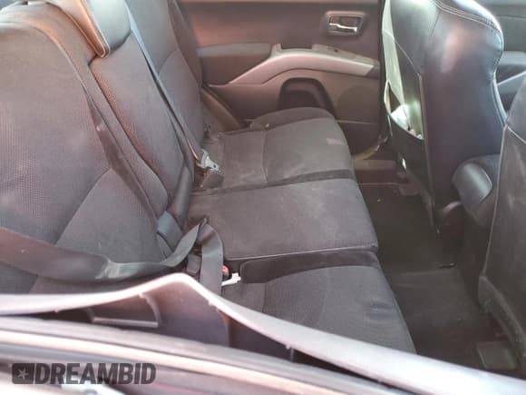 ✅ 2011 Mitsubishi Outlander SE • VIN: JA4AS3AW5BU031625 • Lot: 42785635. Listed on Copart with 125,062 mi. Free auction sales archive from the USA and detailed vehicle history report at DreamBid. Image 10.