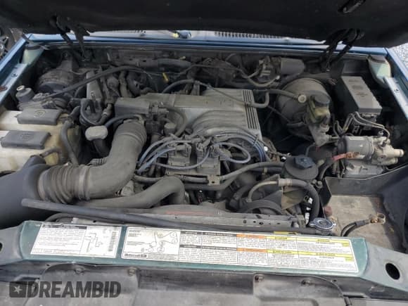 ✅ 1996 Ford Explorer XLT • VIN: 1FMDU32P0TZA75326 • Lot: 43005845. Wystawiony na Copart z przebiegiem 67 286 mil. Bezpłatny archiwum sprzedaży aukcyjnych z USA i szczegółowy raport historii pojazdu na DreamBid. Zdjęcie 12.