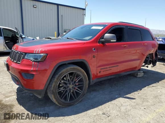 2019 Jeep Grand Cherokee Trailhawk с VIN 1C4RJFLT4KC787940, выставлен на аукционе Copart как лот 60883895 с пробегом 77 160 миль миль и Списание • Salvage title. История ставок и продаж доступна на DreamBid. Изображение 1.