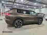 2024 Mitsubishi Outlander SEL with VIN JA4J4WA82RZ073843, listed as a Copart auction lot 81331465 with 10,233 mi miles and Salvage title. Bid and sale history available at DreamBid. Image 3.