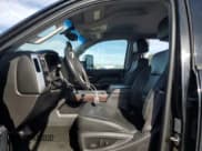 ✅ 2015 GMC Sierra 2500HD SLT • VIN: 1GT12ZE84FF111190 • Лот: 89528105. Опубликован ранее на Copart с пробегом 162 533 миль. Бесплатный доступ к архиву аукционных продаж из США и подробный отчёт об истории автомобиля на DreamBid. Изображение 7.