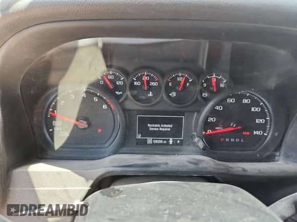 2022 Chevrolet Silverado 1500 Work Truck z VIN 1GCPDAEK9NZ538458, wystawiony jako Copart lot #62331385 z przebiegiem 128 289 mil mil oraz Szkoda całkowita • Salvage title. Historia ofert i sprzedaży dostępna na DreamBid. Obrazek 9.