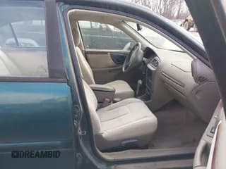 ✅ 1998 Oldsmobile Cutlass GL • VIN: 1G3NB52M2W6317412 • Lot: 41507437. Wystawiony na IAAI z przebiegiem 115 394 mil. Bezpłatny archiwum sprzedaży aukcyjnych z USA i szczegółowy raport historii pojazdu na DreamBid. Zdjęcie 5.