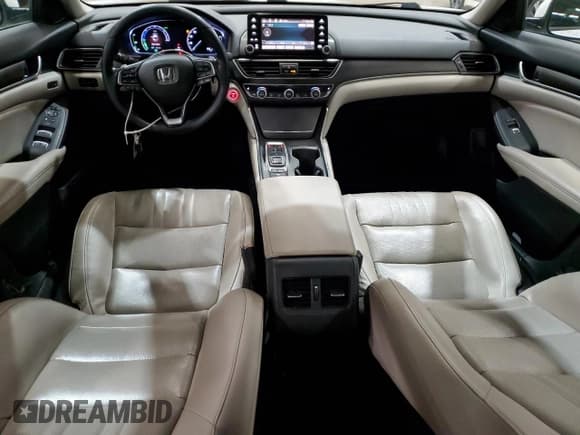 ✅ 2018 Honda Accord EX-L • VIN: 1HGCV3F56JA003744 • Lot: 93435045. Listed on Copart with 231,252 mi. Free auction sales archive from the USA and detailed vehicle history report at DreamBid. Image 8.
