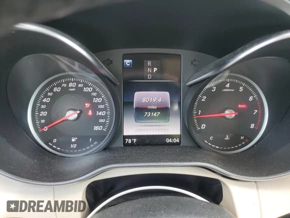 ✅ 2018 Mercedes-Benz C 300 • VIN: WDDWF4JB5JR392234 • Lot: 80210865. Listed on Copart with 73,147 mi. Free auction sales archive from the USA and detailed vehicle history report at DreamBid. Image 9.