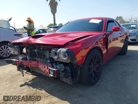 ✅ 2015 Dodge Challenger SRT Hellcat • VIN: 2C3CDZC90FH816117 • Lot: 42478679. Wystawiony na IAAI z przebiegiem 67 930 mil. Bezpłatny archiwum sprzedaży aukcyjnych z USA i szczegółowy raport historii pojazdu na DreamBid. Zdjęcie 16.