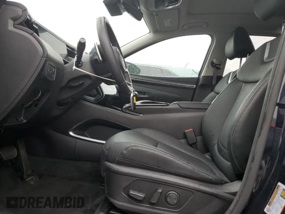 ✅ 2024 Hyundai Tucson Limited • VIN: KM8JECD16RU160637 • Lot: 80821004. Wystawiony na Copart z przebiegiem 8 248 mil. Bezpłatny archiwum sprzedaży aukcyjnych z USA i szczegółowy raport historii pojazdu na DreamBid. Zdjęcie 7.