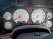 2005 Dodge 1500 SLT z VIN 1D7HA16D15J517718, wystawiony jako Copart lot #67742995 z przebiegiem 220 676 mil mil oraz Nie do naprawy • Non repairable. Historia ofert i sprzedaży dostępna na DreamBid. Obrazek 9.