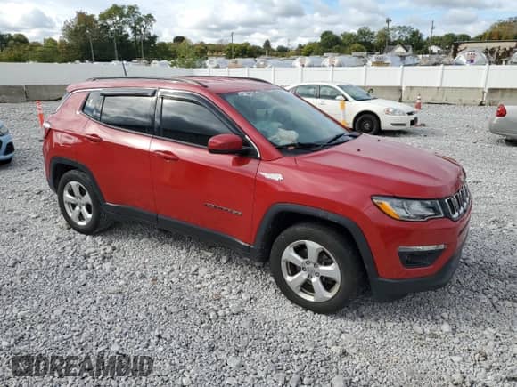 2020 Jeep Compass Latitude с VIN 3C4NJCBB0LT141662, выставлен на аукционе Copart как лот 82522795 с пробегом 80 384 миль миль и Списание • Salvage title. История ставок и продаж доступна на DreamBid. Изображение 4.