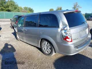 2016 Dodge Grand Caravan American Value z VIN 2C4RDGBG2GR314568, wystawiony jako IAAI lot #43485561 z przebiegiem 145 977 mil mil oraz . Historia ofert i sprzedaży dostępna na DreamBid. Obrazek 3.