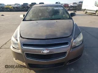 ✅ 2011 Chevrolet Malibu 1LS • VIN: 1G1ZB5E15BF259558 • Lot: 77109184. Wystawiony na Copart z przebiegiem 191 063 mil. Bezpłatny archiwum sprzedaży aukcyjnych z USA i szczegółowy raport historii pojazdu na DreamBid. Zdjęcie 5.