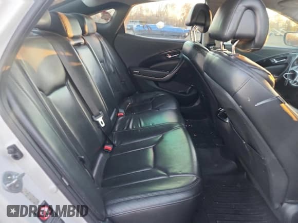 ✅ 2015 Hyundai Azera Limited • VIN: KMHFH4JGXFA440635 • Лот: 91247365. Опубликован ранее на Copart с пробегом 135 453 миль. Бесплатный доступ к архиву аукционных продаж из США и подробный отчёт об истории автомобиля на DreamBid. Изображение 10.