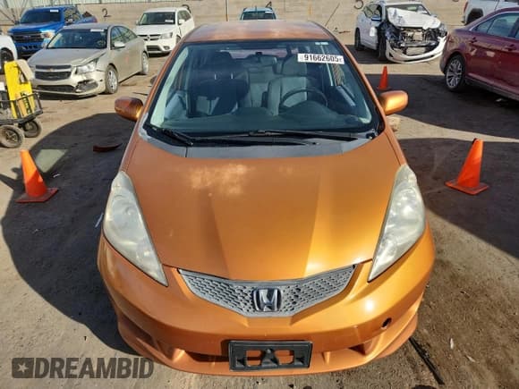 ✅ 2009 Honda Fit Sport • VIN: JHMGE88439S069349 • Lot: 91662605. Listed on Copart with 215,785 mi. Free auction sales archive from the USA and detailed vehicle history report at DreamBid. Image 5.
