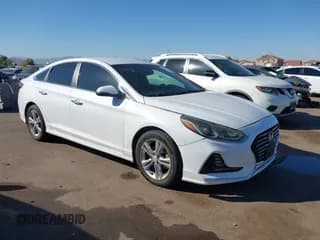 ✅ 2018 Hyundai Sonata SEL • VIN: 5NPE34AF7JH687084 • Lot: 43519528. Wystawiony na IAAI z przebiegiem 97 568 mil. Bezpłatny archiwum sprzedaży aukcyjnych z USA i szczegółowy raport historii pojazdu na DreamBid. Zdjęcie 1.