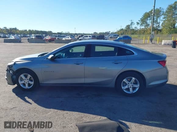 2024 Chevrolet Malibu LT с VIN 1G1ZD5STXRF133528, выставлен на аукционе IAAI как лот 43571645 с пробегом 45 326 миль миль и . История ставок и продаж доступна на DreamBid. Изображение 14.