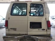 ✅ 2013 Ford Econoline Cargo Commercial • VIN: 1FTSS3EL0DDA86867 • Lot: 42396449. Wystawiony na IAAI z przebiegiem 336 057 mil. Bezpłatny archiwum sprzedaży aukcyjnych z USA i szczegółowy raport historii pojazdu na DreamBid. Zdjęcie 16.