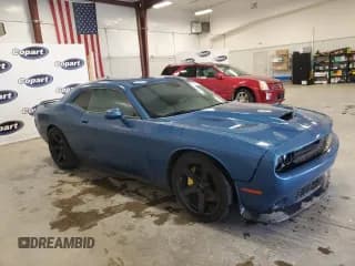 ✅ 2021 Dodge Challenger R/T Scat Pack • VIN: 2C3CDZFJXMH597024 • Lot: 68857424. Wystawiony na Copart z przebiegiem 74 433 mil. Bezpłatny archiwum sprzedaży aukcyjnych z USA i szczegółowy raport historii pojazdu na DreamBid. Zdjęcie 4.