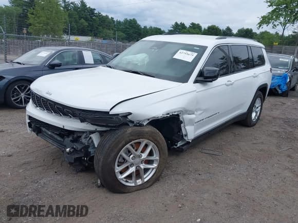 ✅ 2023 Jeep Grand Cherokee Altitude • VIN: 1C4RJKAG0P8780525 • Lot: 42755675. Listed on IAAI with 31,912 mi. Free auction sales archive from the USA and detailed vehicle history report at DreamBid. Image 2.