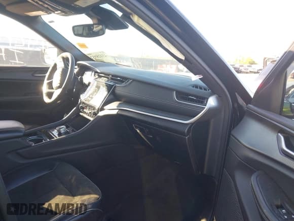 ✅ 2023 Jeep Grand Cherokee Altitude X • VIN: 1C4RJKAG1P8812950 • Lot: 43428952. Listed on IAAI with 33,890 mi. Free auction sales archive from the USA and detailed vehicle history report at DreamBid. Image 5.