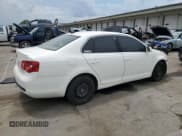 ✅ 2006 Volkswagen Jetta Edition • VIN: 3VWCT81K76M852724 • Lot: 62861465. Wystawiony na Copart z przebiegiem 219 367 mil. Bezpłatny archiwum sprzedaży aukcyjnych z USA i szczegółowy raport historii pojazdu na DreamBid. Zdjęcie 3.