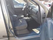 ✅ 2006 Nissan Frontier SE • VIN: 1N6AD07U36C453115 • Лот: 43344752. Опубликован ранее на IAAI с пробегом 171 265 миль. Бесплатный доступ к архиву аукционных продаж из США и подробный отчёт об истории автомобиля на DreamBid. Изображение 5.