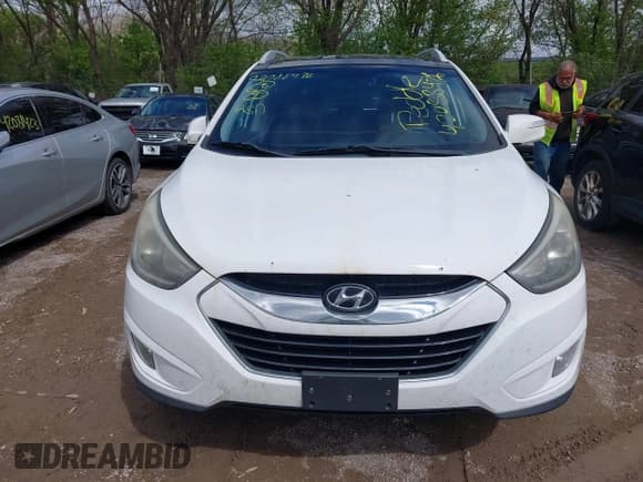 ✅ 2014 Hyundai Tucson SE • VIN: KM8JUCAG8EU842232 • Lot: 42088476. Wystawiony na IAAI z przebiegiem 256 236 mil. Bezpłatny archiwum sprzedaży aukcyjnych z USA i szczegółowy raport historii pojazdu na DreamBid. Zdjęcie 12.