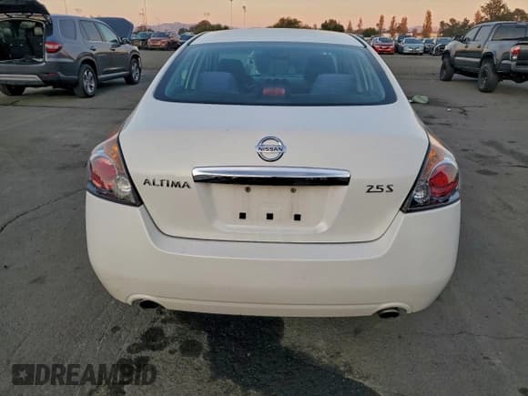 ✅ 2012 Nissan Altima SL • VIN: 1N4AL2AP9CC141516 • Лот: 94375225. Опубликован ранее на Copart с пробегом 147 775 миль. Бесплатный доступ к архиву аукционных продаж из США и подробный отчёт об истории автомобиля на DreamBid. Изображение 6.