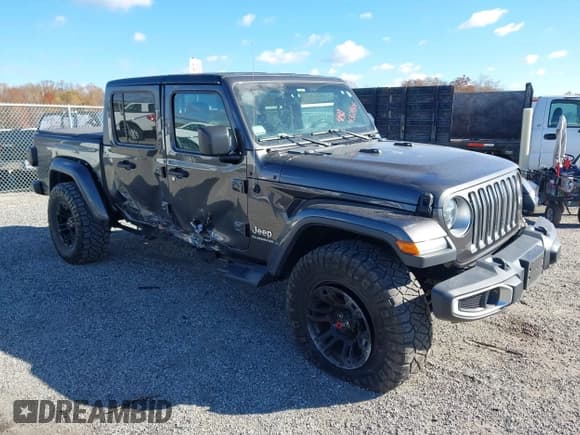 ✅ 2020 Jeep Gladiator Overland • VIN: 1C6HJTFG4LL201352 • Лот: 43614806. Опубликован ранее на IAAI с пробегом 95 727 миль. Бесплатный доступ к архиву аукционных продаж из США и подробный отчёт об истории автомобиля на DreamBid. Изображение 1.
