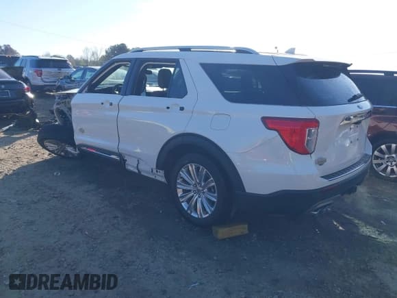 ✅ 2022 Ford Explorer King Ranch • VIN: 1FM5K8LC4NGC02872 • Lot: 41890290. Wystawiony na IAAI z przebiegiem 46 646 mil. Bezpłatny archiwum sprzedaży aukcyjnych z USA i szczegółowy raport historii pojazdu na DreamBid. Zdjęcie 3.