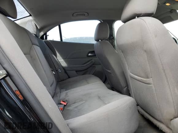 ✅ 2013 Chevrolet Malibu LS • VIN: 1G11A5SA2DU138442 • Lot: 80033645. Wystawiony na Copart z przebiegiem 183 894 mil mil. Skorzystaj z bezpłatnego archiwum sprzedaży aukcyjnych z USA i zobacz szczegółowy raport historii pojazdu na DreamBid. Zdjęcie 10.