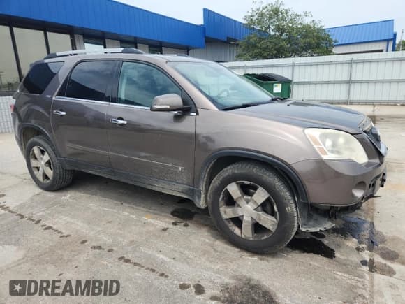 ✅ 2010 GMC Acadia SLT1 • VIN: 1GKLRMED7AJ173522 • Lot: 60842895. Listed on Copart with 188,735 mi. Free auction sales archive from the USA and detailed vehicle history report at DreamBid. Image 4.
