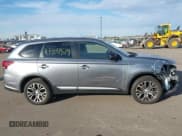 ✅ 2018 Mitsubishi Outlander ES • VIN: JA4AZ2A37JZ007002 • Лот: 43489579. Опубликован ранее на IAAI с пробегом 113 946 миль. Бесплатный доступ к архиву аукционных продаж из США и подробный отчёт об истории автомобиля на DreamBid. Изображение 14.