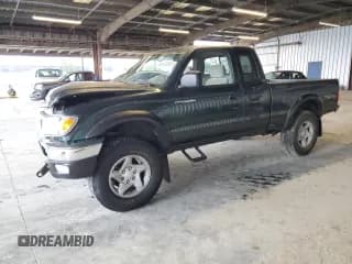 ✅ 2002 Toyota Tacoma PreRunner • VIN: 5TESN92N82Z038215 • Lot: 80173315. Listed on Copart with 108,709 mi. Free auction sales archive from the USA and detailed vehicle history report at DreamBid. Image 1.