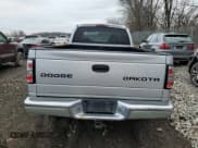 ✅ 2004 Dodge Dakota SLT • VIN: 1D7HG42N94S597423 • Lot: 85580334. Wystawiony na Copart z przebiegiem Nie podano. Bezpłatny archiwum sprzedaży aukcyjnych z USA i szczegółowy raport historii pojazdu na DreamBid. Zdjęcie 6.