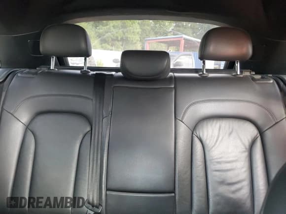 ✅ 2017 Audi Q3 Premium • VIN: WA1ECCFS5HR009527 • Lot: 72006055. Listed on Copart with 86,736 mi. Free auction sales archive from the USA and detailed vehicle history report at DreamBid. Image 10.