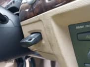 ✅ 2007 BMW 3 Series 328i • VIN: WBAVS13527FX15900 • Lot: 42047413. Wystawiony na IAAI z przebiegiem 159 249 mil. Bezpłatny archiwum sprzedaży aukcyjnych z USA i szczegółowy raport historii pojazdu na DreamBid. Zdjęcie 11.