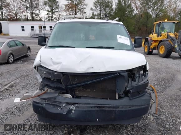 ✅ 2018 GMC Savana Cargo • VIN: 1GTW7AFP0J1313397 • Lot: 41057578. Listed on IAAI with 147,304 mi. Free auction sales archive from the USA and detailed vehicle history report at DreamBid. Image 12.