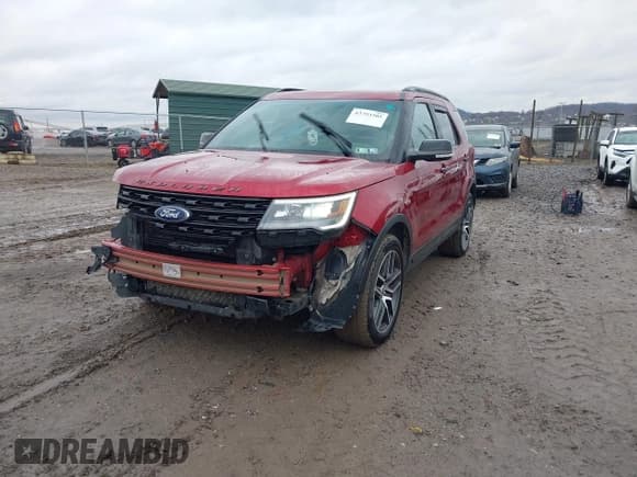 ✅ 2017 Ford Explorer Sport • VIN: 1FM5K8GT4HGB13530 • Lot: 43793305. Wystawiony na IAAI z przebiegiem 117 377 mil. Bezpłatny archiwum sprzedaży aukcyjnych z USA i szczegółowy raport historii pojazdu na DreamBid. Zdjęcie 2.