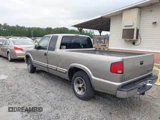✅ 2000 Chevrolet S-10 LS • VIN: 1GCCS1948Y8117129 • Лот: 42222109. Опубликован ранее на IAAI с пробегом 199 157 миль. Бесплатный доступ к архиву аукционных продаж из США и подробный отчёт об истории автомобиля на DreamBid. Изображение 3.