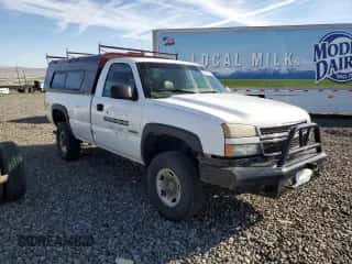 2006 Chevrolet Silverado 3500 SRW Wrk Trk с VIN 1GCHK34U26E180847, выставлен на аукционе Copart как лот 69645095 с пробегом 164 931 миль миль и Чистый • Clean title. История ставок и продаж доступна на DreamBid. Изображение 4.