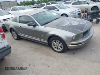 ✅ 2009 Ford Mustang • VIN: 1ZVHT80N095145945 • Lot: 42832887. Listed on IAAI with 200,215 mi. Free auction sales archive from the USA and detailed vehicle history report at DreamBid. Image 1.