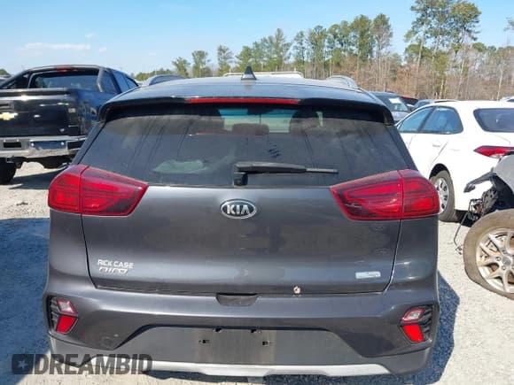 ✅ 2020 Kia Niro EX • VIN: KNDCD3LD1L5401310 • Lot: 41664830. Listed on IAAI with 55,968 mi. Free auction sales archive from the USA and detailed vehicle history report at DreamBid. Image 15.