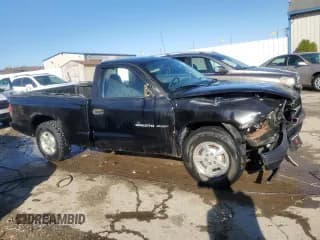 ✅ 2002 Dodge Dakota Sport • VIN: 1B7FL36XX2S643163 • Lot: 80643184. Wystawiony na Copart z przebiegiem 230 990 mil. Bezpłatny archiwum sprzedaży aukcyjnych z USA i szczegółowy raport historii pojazdu na DreamBid. Zdjęcie 4.