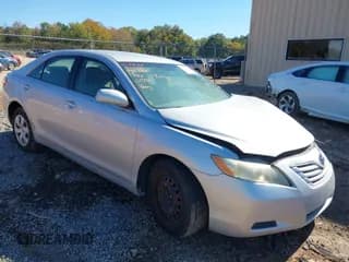 ✅ 2008 Toyota Camry LE • VIN: 4T1BK46K18U561388 • Лот: 43584403. Опубликован ранее на IAAI с пробегом 201 528 миль. Бесплатный доступ к архиву аукционных продаж из США и подробный отчёт об истории автомобиля на DreamBid. Изображение 1.