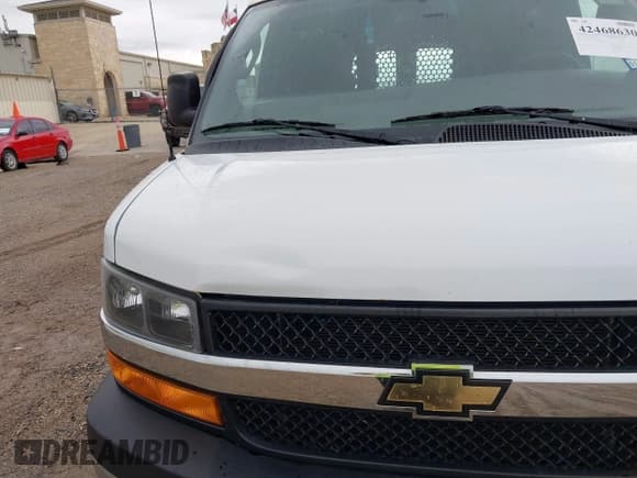 ✅ 2021 Chevrolet Express Cargo • VIN: 1GCWGAFP2M1251201 • Lot: 42468630. Listed on IAAI with 60,426 mi. Free auction sales archive from the USA and detailed vehicle history report at DreamBid. Image 6.