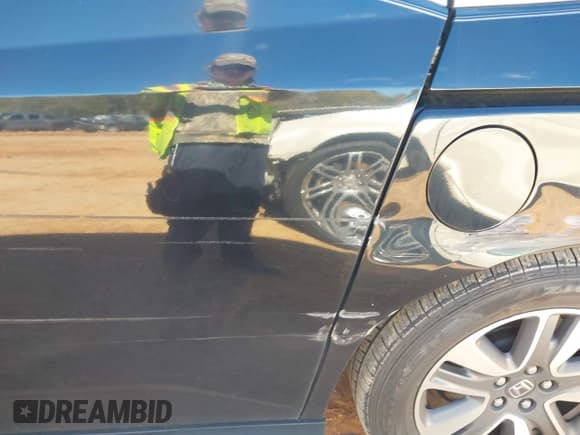 ✅ 2015 Honda Odyssey Touring Elite • VIN: 5FNRL5H97FB043629 • Lot: 43580906. Wystawiony na IAAI z przebiegiem 150 155 mil. Bezpłatny archiwum sprzedaży aukcyjnych z USA i szczegółowy raport historii pojazdu na DreamBid. Zdjęcie 19.