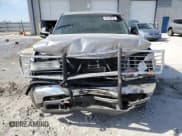 ✅ 2001 Chevrolet Silverado 2500HD LS • VIN: 1GCHK29111E288894 • Lot: 48788915. Wystawiony na Copart z przebiegiem 144 437 mil. Bezpłatny archiwum sprzedaży aukcyjnych z USA i szczegółowy raport historii pojazdu na DreamBid. Zdjęcie 5.