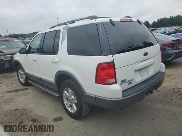 ✅ 2003 Ford Explorer XLT • VIN: 1FMZU63K53UC75710 • Lot: 69173265. Wystawiony na Copart z przebiegiem 168 459 mil. Bezpłatny archiwum sprzedaży aukcyjnych z USA i szczegółowy raport historii pojazdu na DreamBid. Zdjęcie 2.