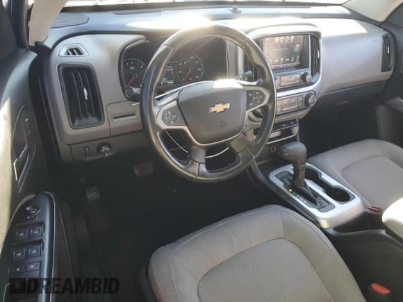 ✅ 2016 Chevrolet Colorado 2WD LT • VIN: 1GCGSCE34G1366190 • Lot: 87237175. Wystawiony na Copart z przebiegiem 63 549 mil. Bezpłatny archiwum sprzedaży aukcyjnych z USA i szczegółowy raport historii pojazdu na DreamBid. Zdjęcie 8.