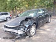 ✅ 2008 Cadillac DTS 1SC • VIN: 1G6KD57Y88U190885 • Lot: 43277311. Wystawiony na IAAI z przebiegiem 166 125 mil. Bezpłatny archiwum sprzedaży aukcyjnych z USA i szczegółowy raport historii pojazdu na DreamBid. Zdjęcie 2.